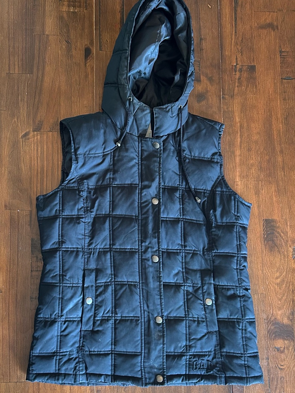 Vintage Gap Black Quilted Puffer Vest with Hood Size Medium Square Grid Pattern